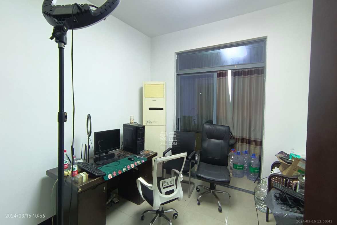 人瑞潇湘国际  4室2厅1卫    4800.0元/月室内图