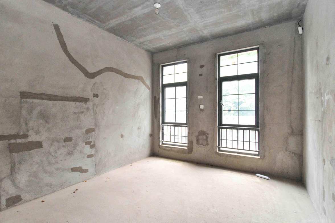 中海梅溪湖壹号  7室3厅3卫    10000.0元/月 中海梅溪湖壹号  7室3厅3卫    10000.0元/月室内图