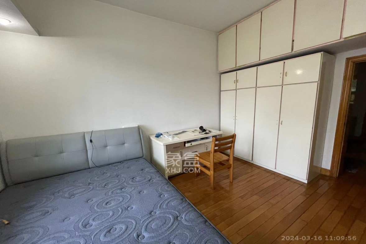 输变电局宿舍  2室2厅1卫   1300.00元/月室内图