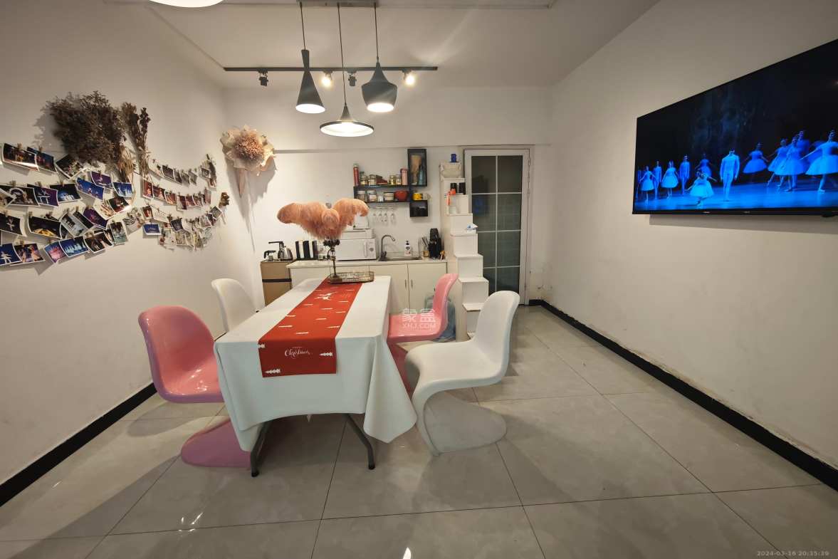 东怡外国(南湖一号) 1室1厅1卫 6800.0元/月 东怡外国(南湖一号) 1室1厅1卫 6800.0元/月室内图