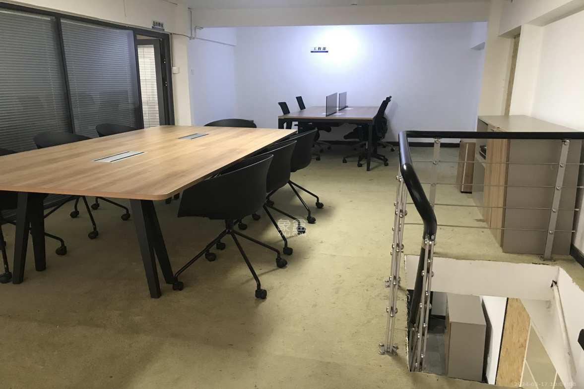城市快线（新建大厦）  1室1厅1卫    5000.0元/月室内图