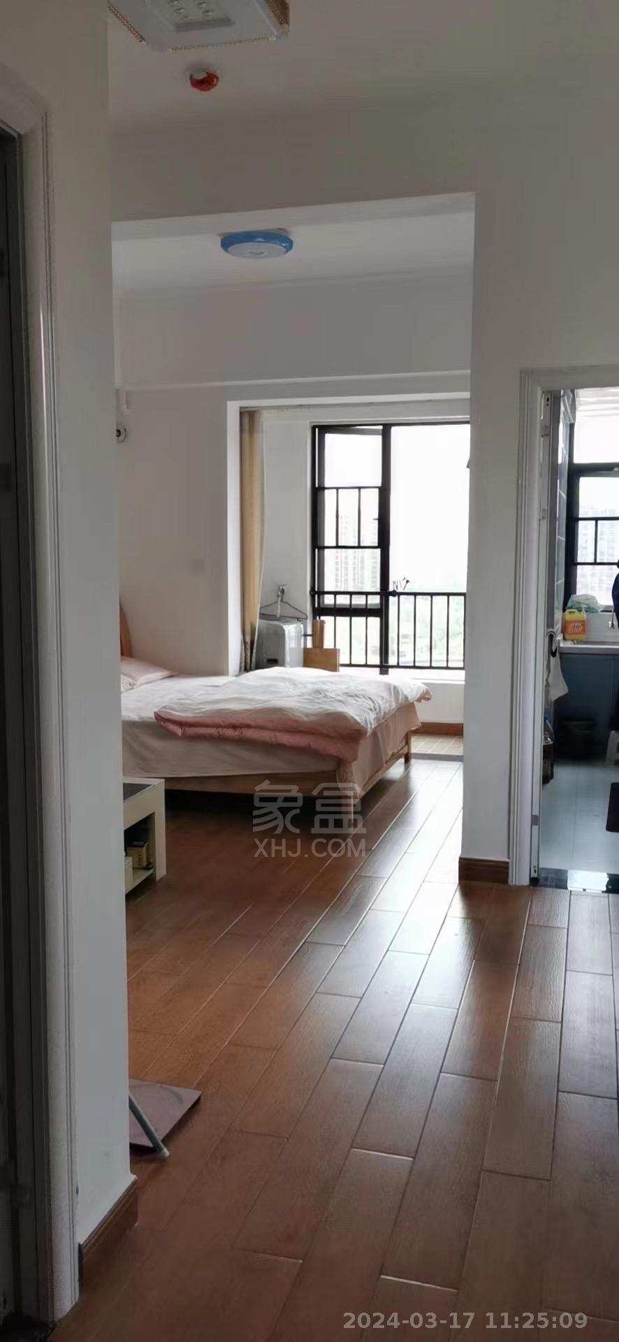 中泰财富湘江 1室1厅1卫 1600.0元/月 中泰财富湘江 1室1厅1卫 1600.0元/月室内图