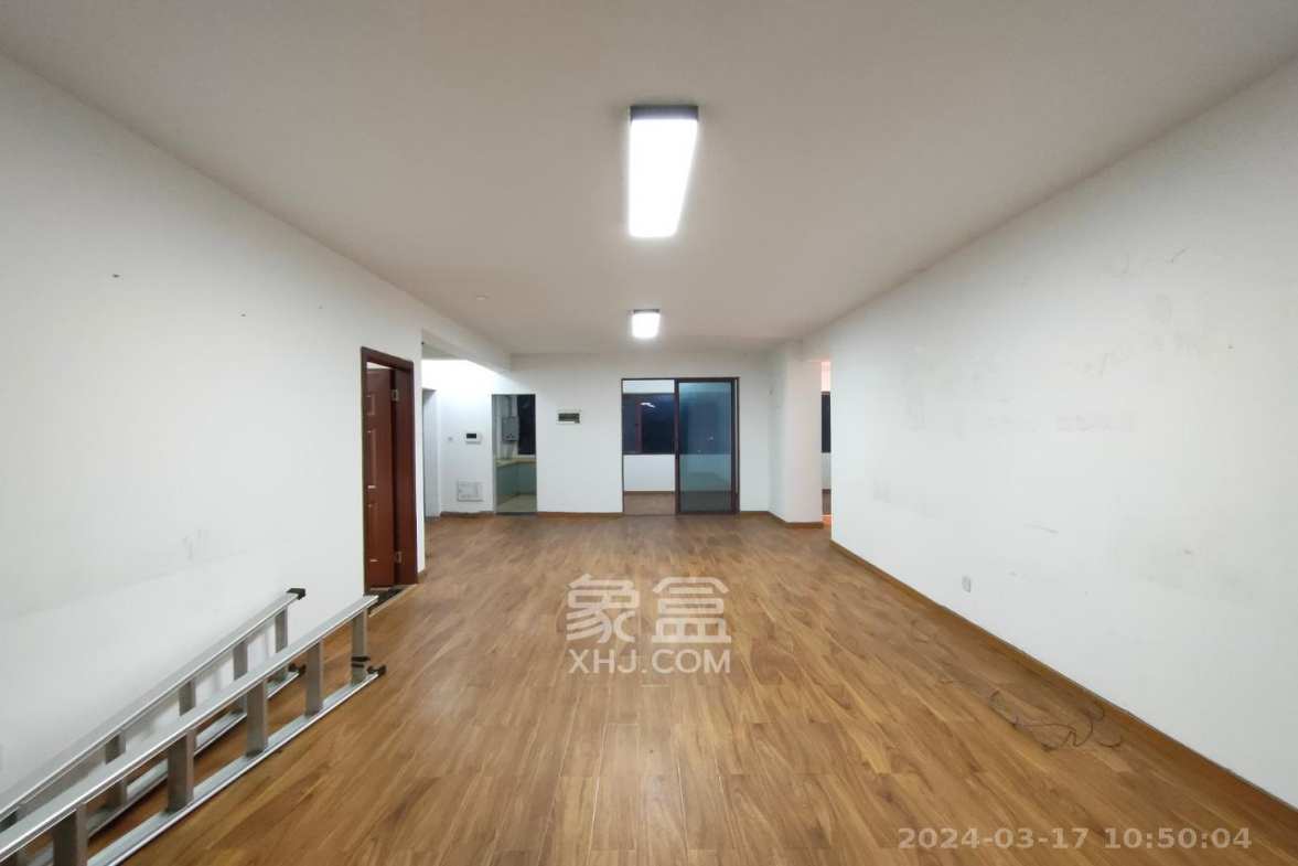 中惠锦堂  4室2厅2卫   4500.00元/月室内图1