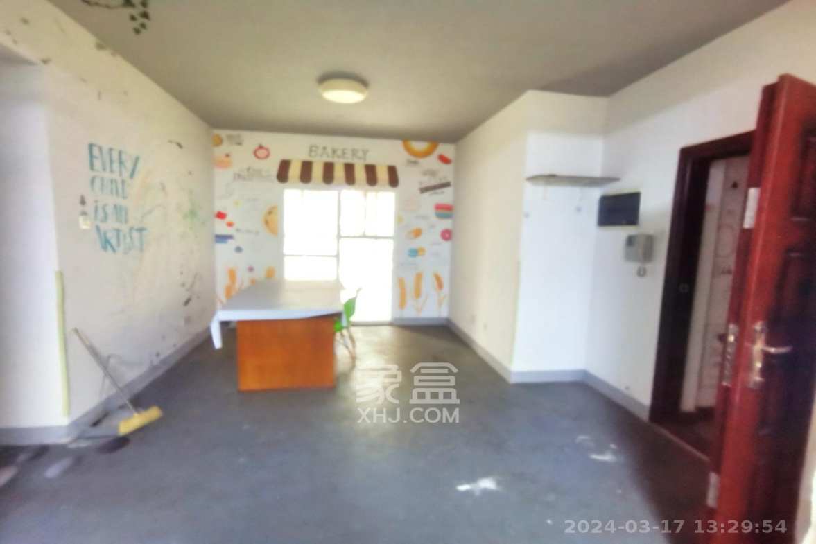 华盛世纪新城 4室2厅2卫 2600.0元/月 华盛世纪新城 4室2厅2卫 2600.0元/月室内图