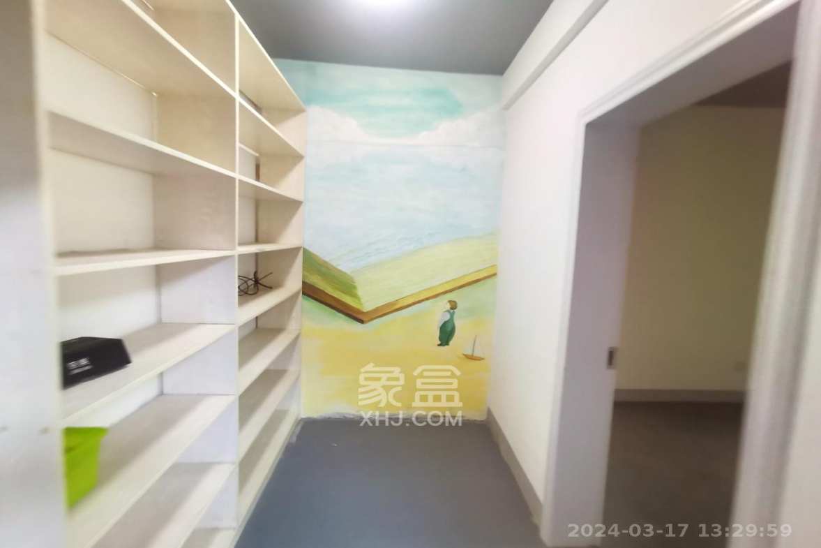 华盛世纪新城 4室2厅2卫 2600.0元/月 华盛世纪新城 4室2厅2卫 2600.0元/月室内图