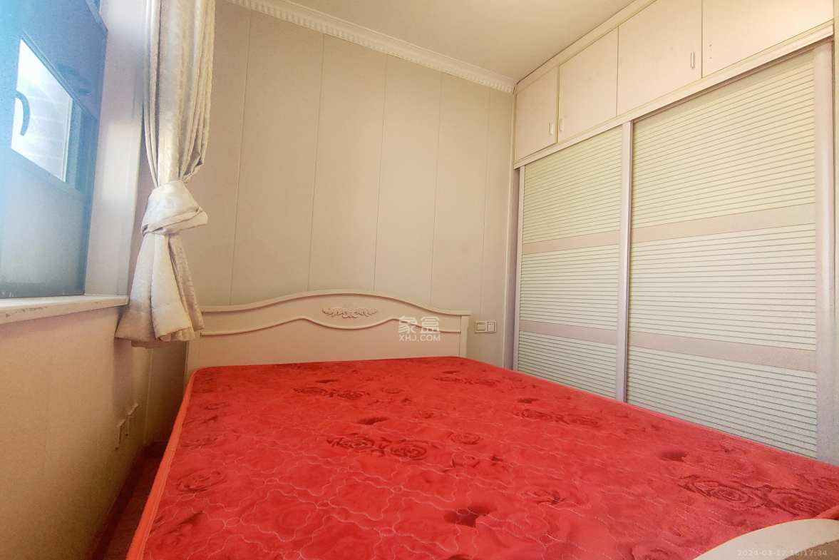 尚城 3室2厅2卫 2800.0元/月 尚城 3室2厅2卫 2800.0元/月室内图