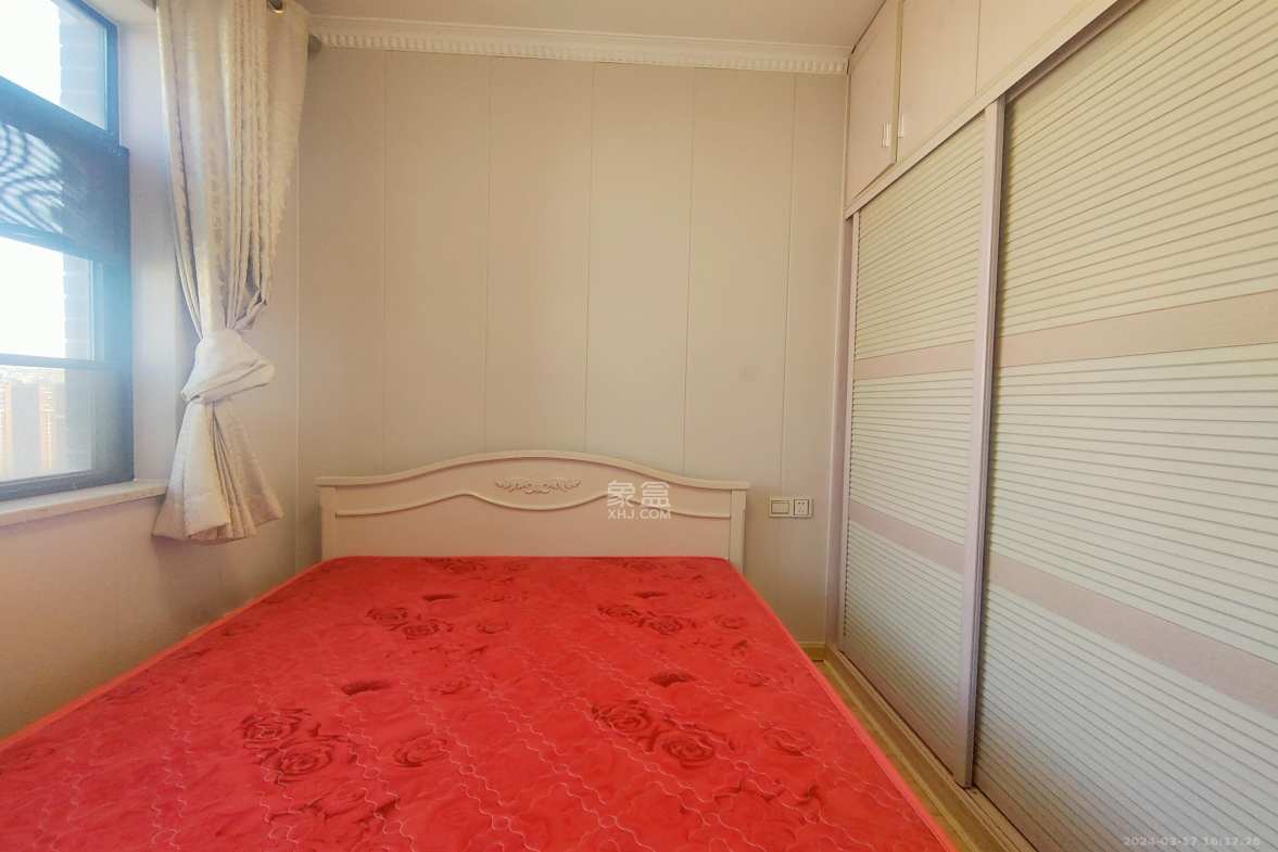 尚城 3室2厅2卫 2800.0元/月 尚城 3室2厅2卫 2800.0元/月室内图