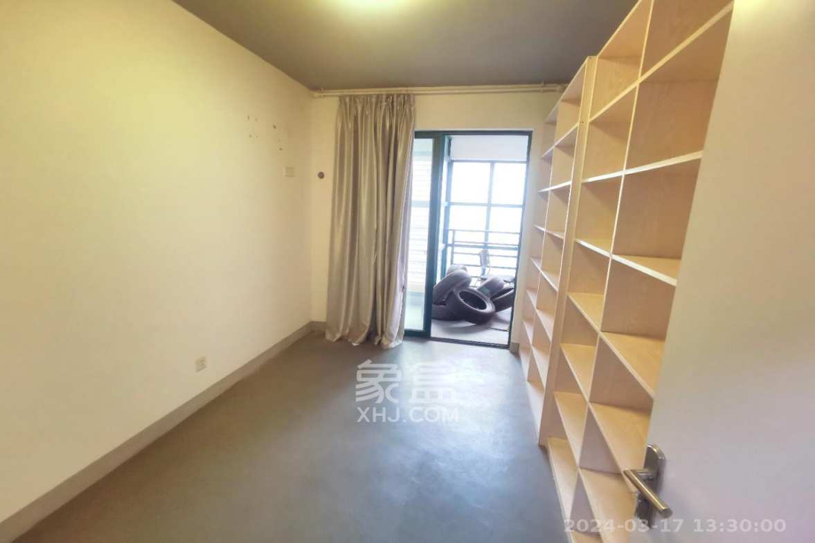 华盛世纪新城 4室2厅2卫 2600.0元/月 华盛世纪新城 4室2厅2卫 2600.0元/月室内图