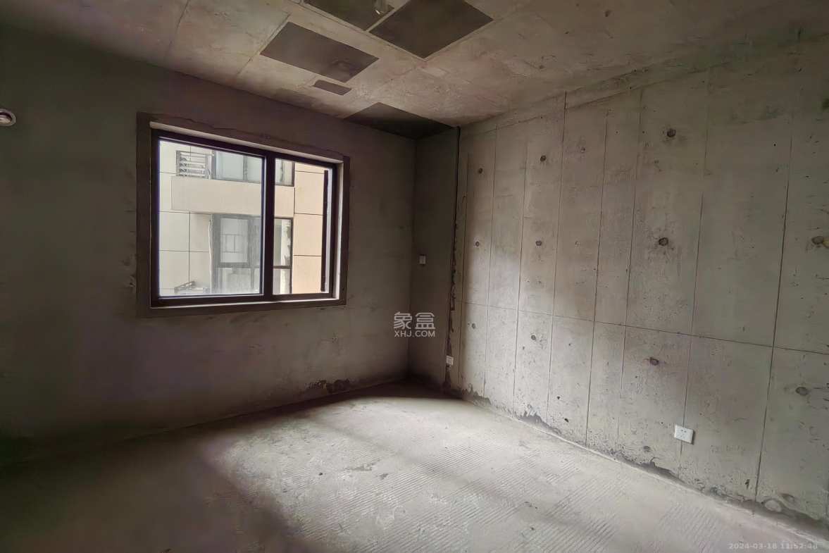 中国铁建梅溪青秀三期  4室2厅2卫   2500.00元/月室内图