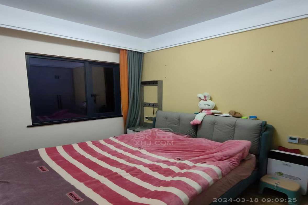 居乐云雅苑 4室2厅2卫 2000.0元/月 居乐云雅苑 4室2厅2卫 2000.0元/月室内图