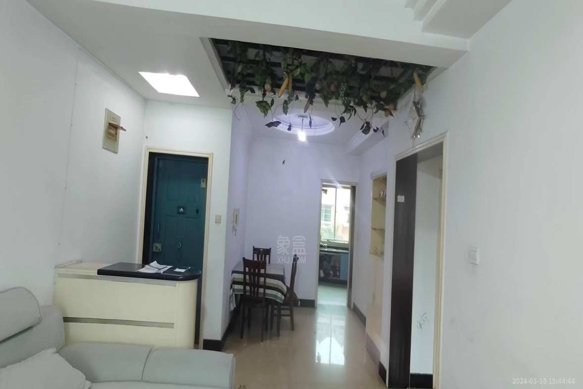 湘银小区  2室2厅1卫    1200.0元/月室内图