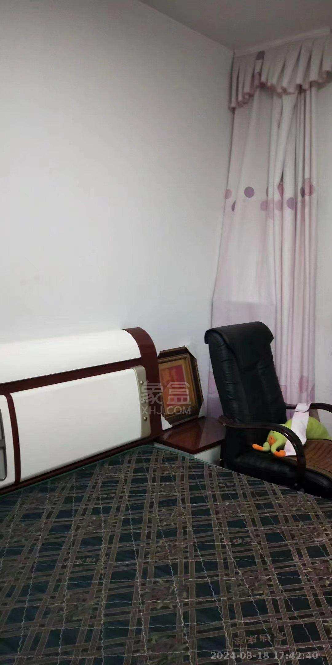 九天国际 3室2厅2卫 2200.0元/月 九天国际 3室2厅2卫 2200.0元/月室内图