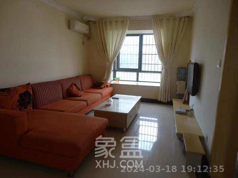 童话里  3室2厅1卫    2200.0元/月室内图