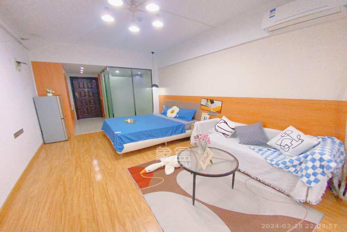 乾城（兴旺乾城）  1室1厅1卫   2000.00元/月室内图