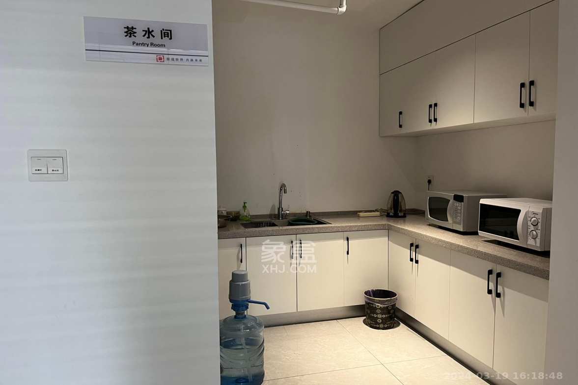 万科金域华府一期  1室1厅1卫    2000.0元/月 万科金域华府一期  1室1厅1卫    2000.0元/月小区图