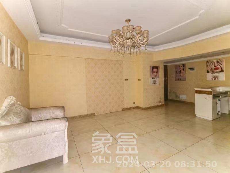 山水湾  3室2厅1卫    1800.0元/月室内图