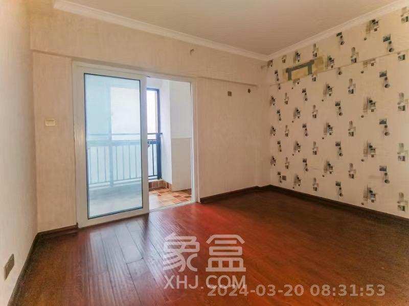 山水湾  3室2厅1卫    1800.0元/月室内图