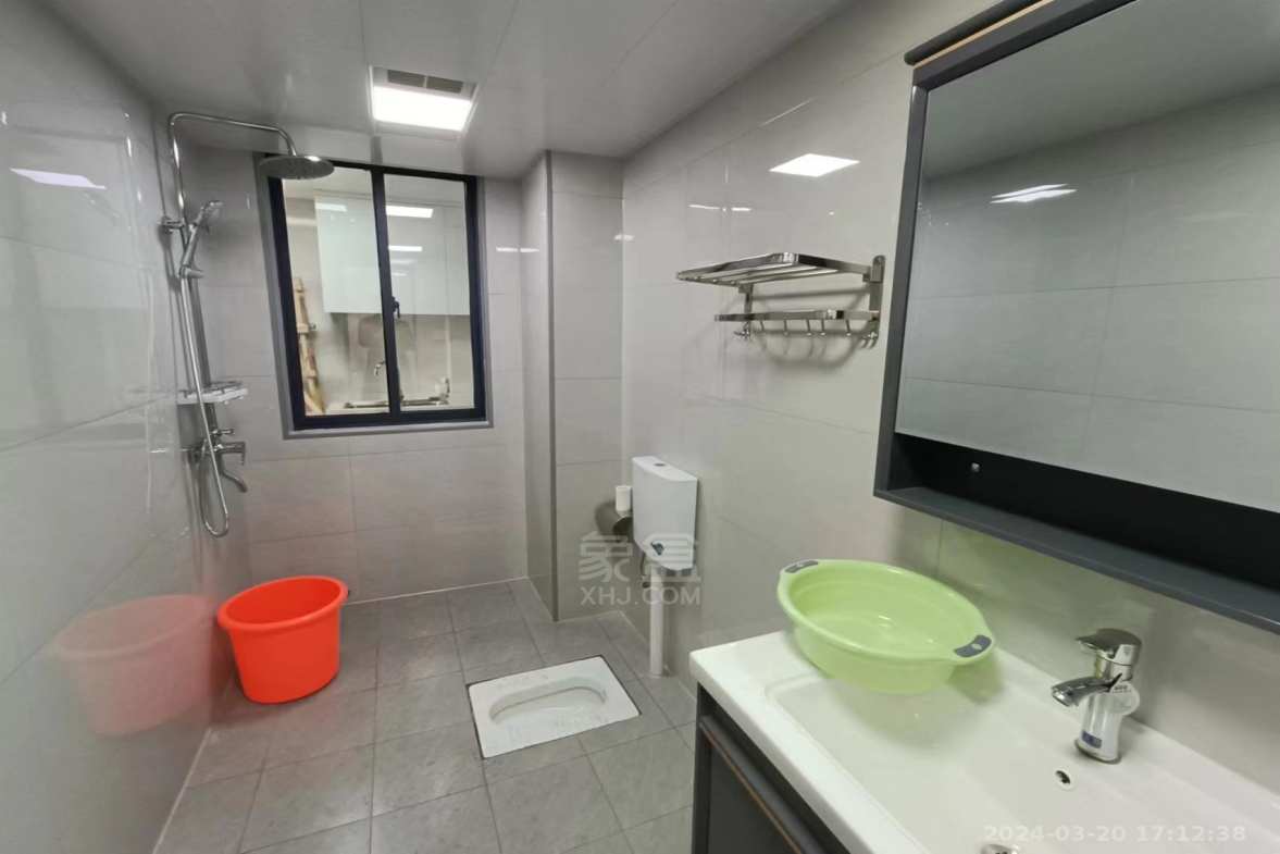 体育新城 3室2厅2卫 1800.0元/月 体育新城 3室2厅2卫 1800.0元/月室内图