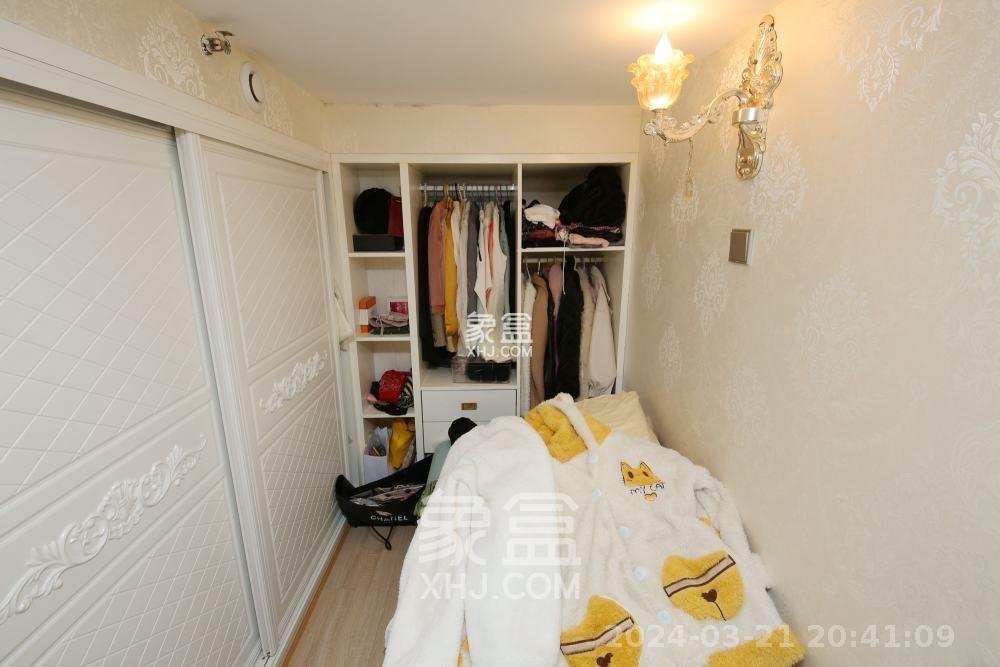 华远云玺公寓  2室2厅1卫    11000.0元/月室内图