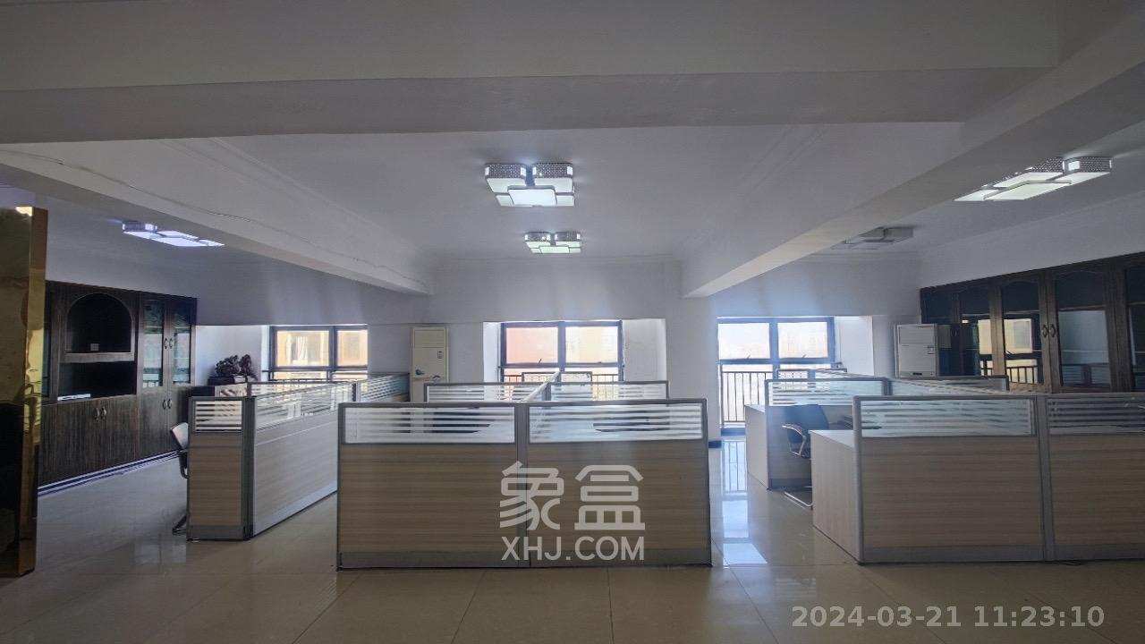 山水华景 6室2厅2卫 9500.0元/月 山水华景 6室2厅2卫 9500.0元/月室内图