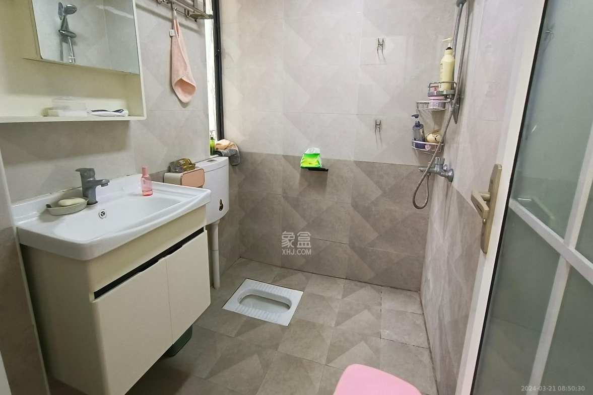 盛世耀凯  3室2厅1卫    2300.0元/月室内图