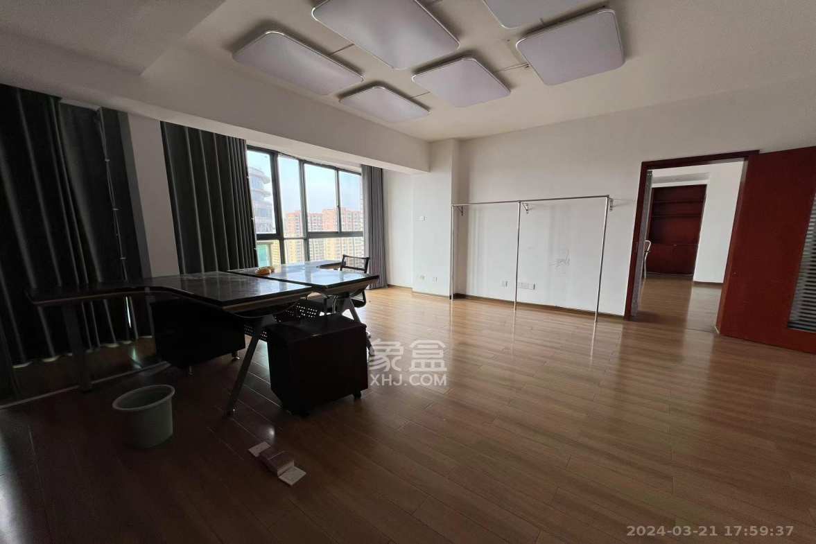 上东印象  1室1厅1卫   2400.00元/月室内图