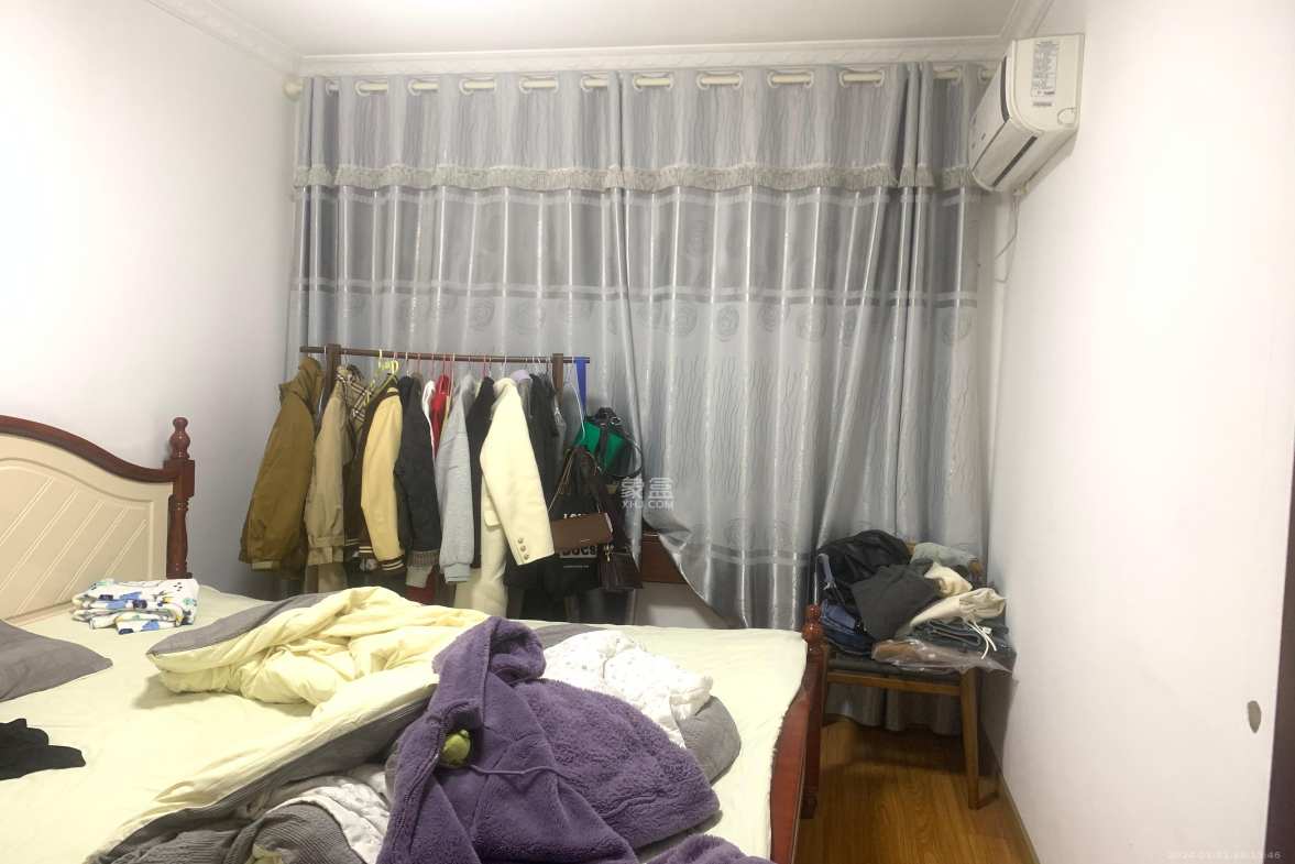 水岸世景  3室2厅2卫    2300.0元/月 水岸世景  3室2厅2卫    2300.0元/月室内图