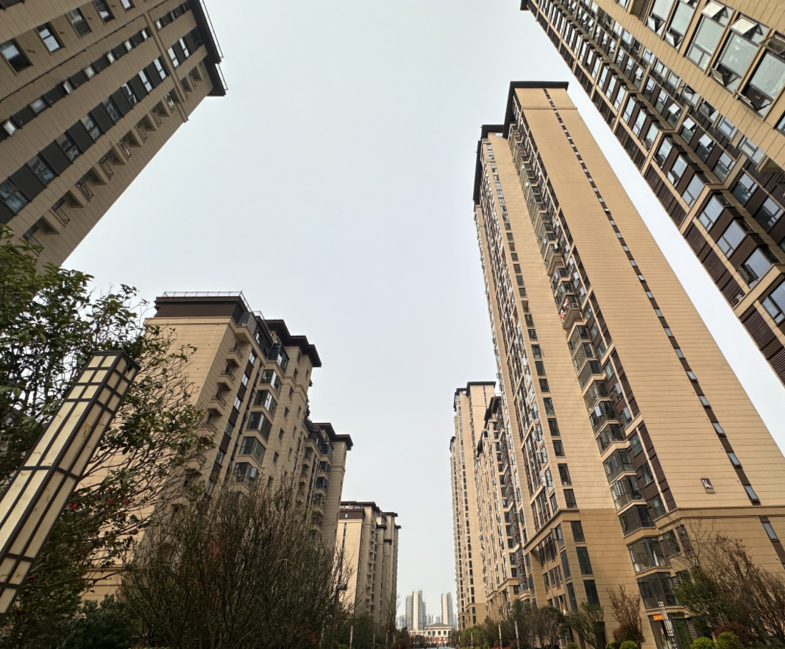中梁云麓传奇  3室2厅2卫   3000.00元/月室内图1