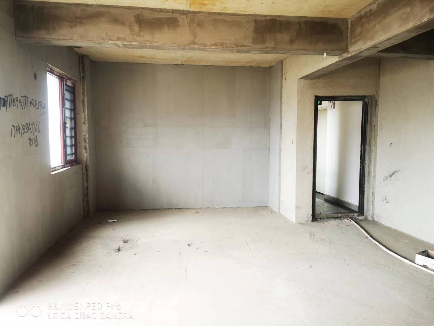 紫旭名园  4室2厅2卫    96.0万