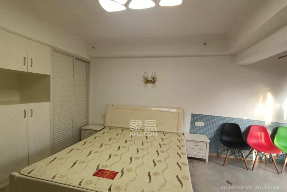 罗马国际公寓  1室1厅1卫   1500.00元/月室内图