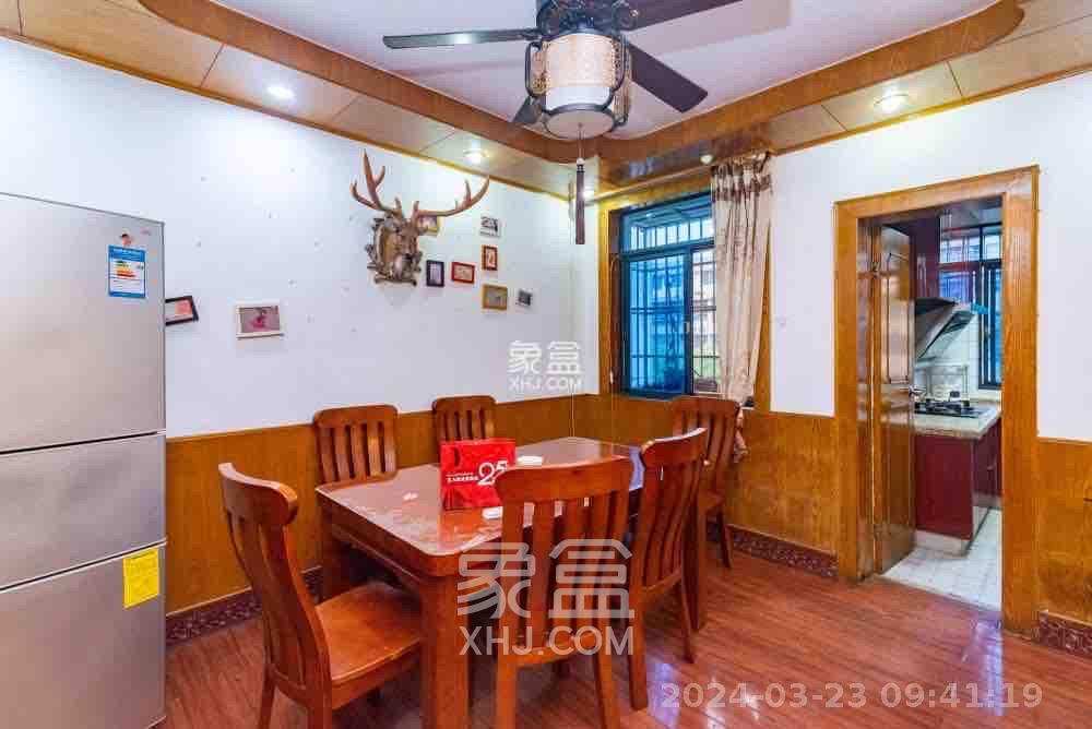 四方坪教师村  3室2厅1卫   1400.00元/月室内图1