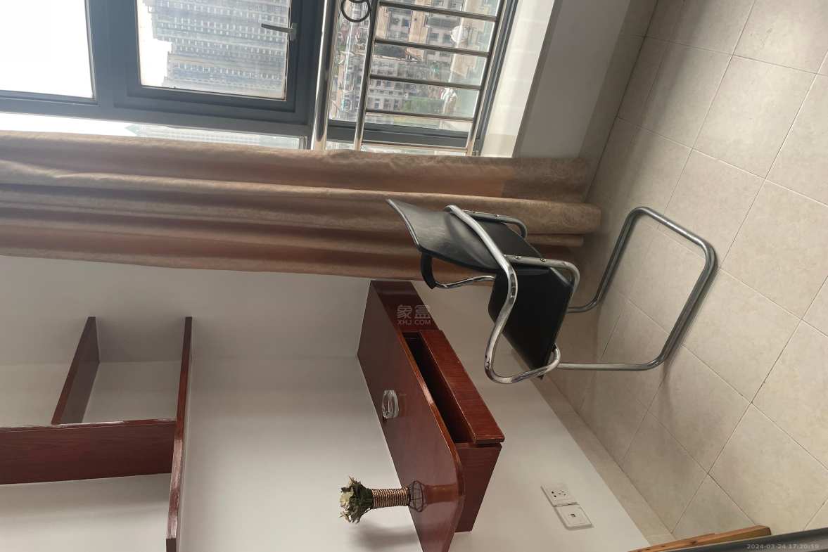 逸景华天  1室1厅1卫    1100.0元/月室内图