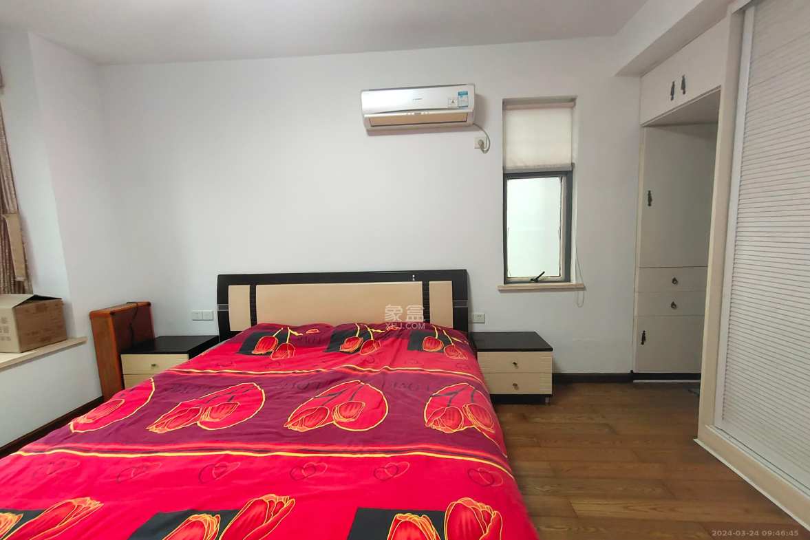 湘江世纪城星江苑 3室2厅2卫 2700.0元/月 湘江世纪城星江苑 3室2厅2卫 2700.0元/月室内图