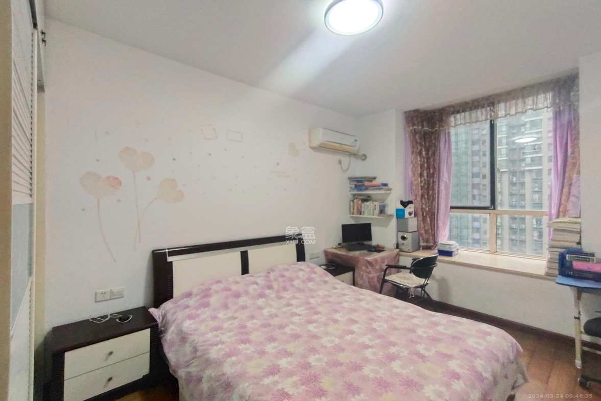 湘江世纪城星江苑 3室2厅2卫 2700.0元/月 湘江世纪城星江苑 3室2厅2卫 2700.0元/月室内图