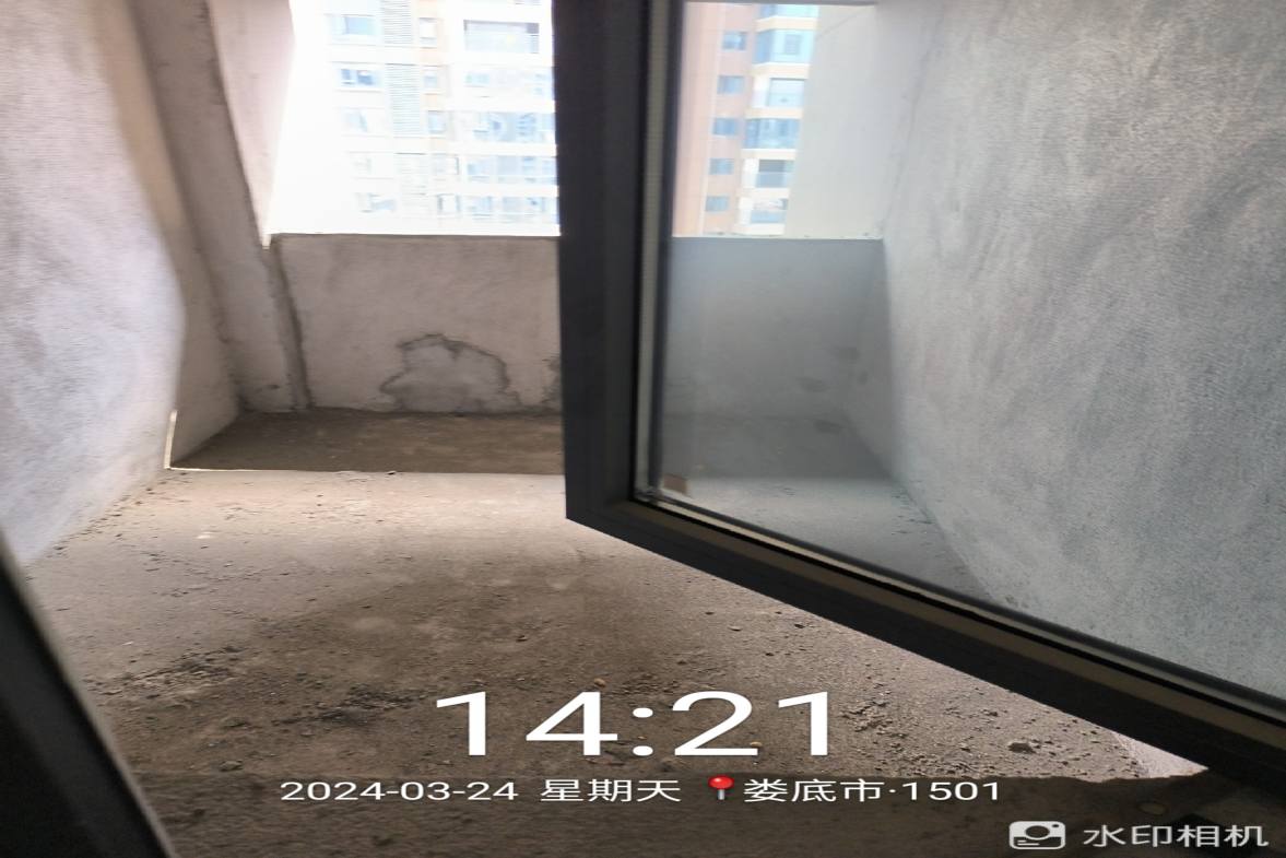 宁邦中心（二期公园里）  4室2厅2卫   92.80万室内图1
