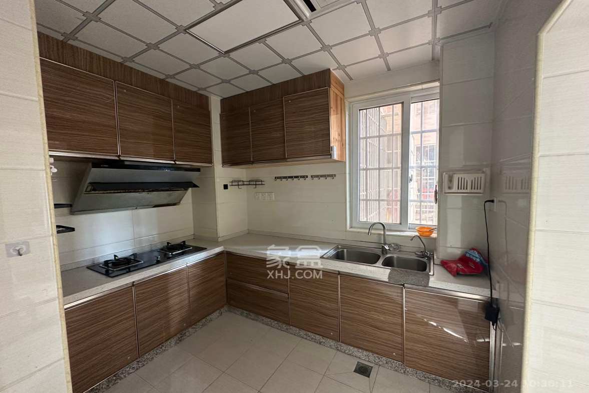 紫云阁 1室1厅1卫 600.0元/月 紫云阁 1室1厅1卫 600.0元/月室内图