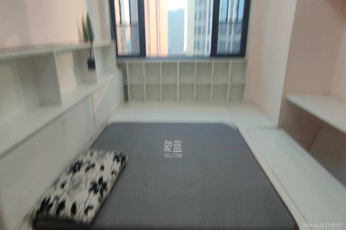 融科东南海  1室1厅1卫   1500.00元/月室内图