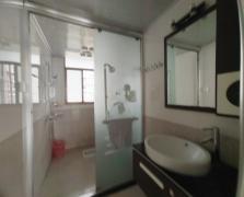 鸿都苑  3室2厅2卫    2000.0元/月