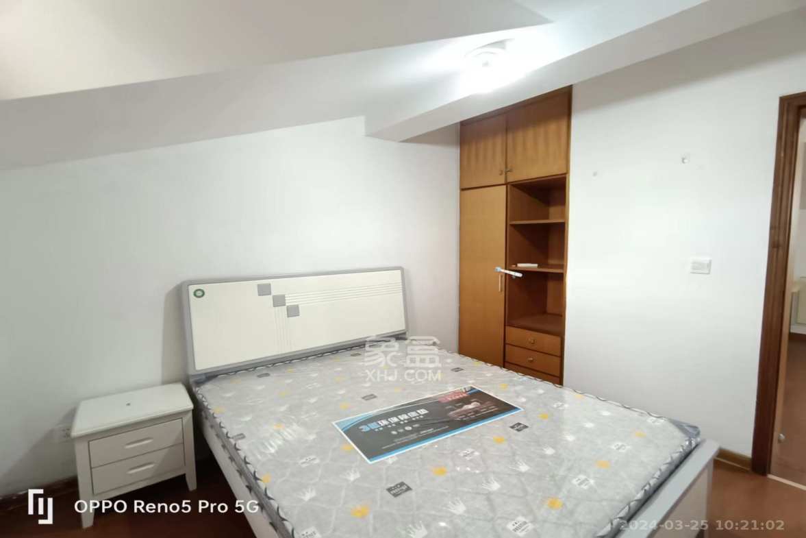 高桥社区高福星小区  3室1厅1卫    1200.0元/月室内图