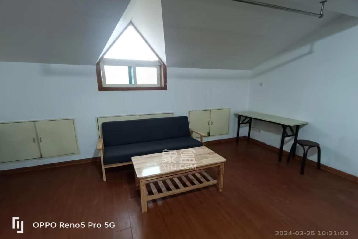 高桥社区高福星小区  3室1厅1卫    1200.0元/月室内图