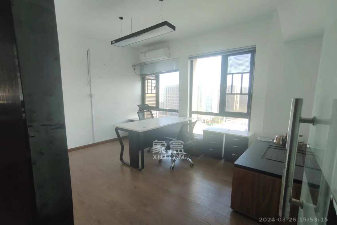 鑫远微中心 1室1厅1卫 16000.0元/月 鑫远微中心 1室1厅1卫 16000.0元/月室内图