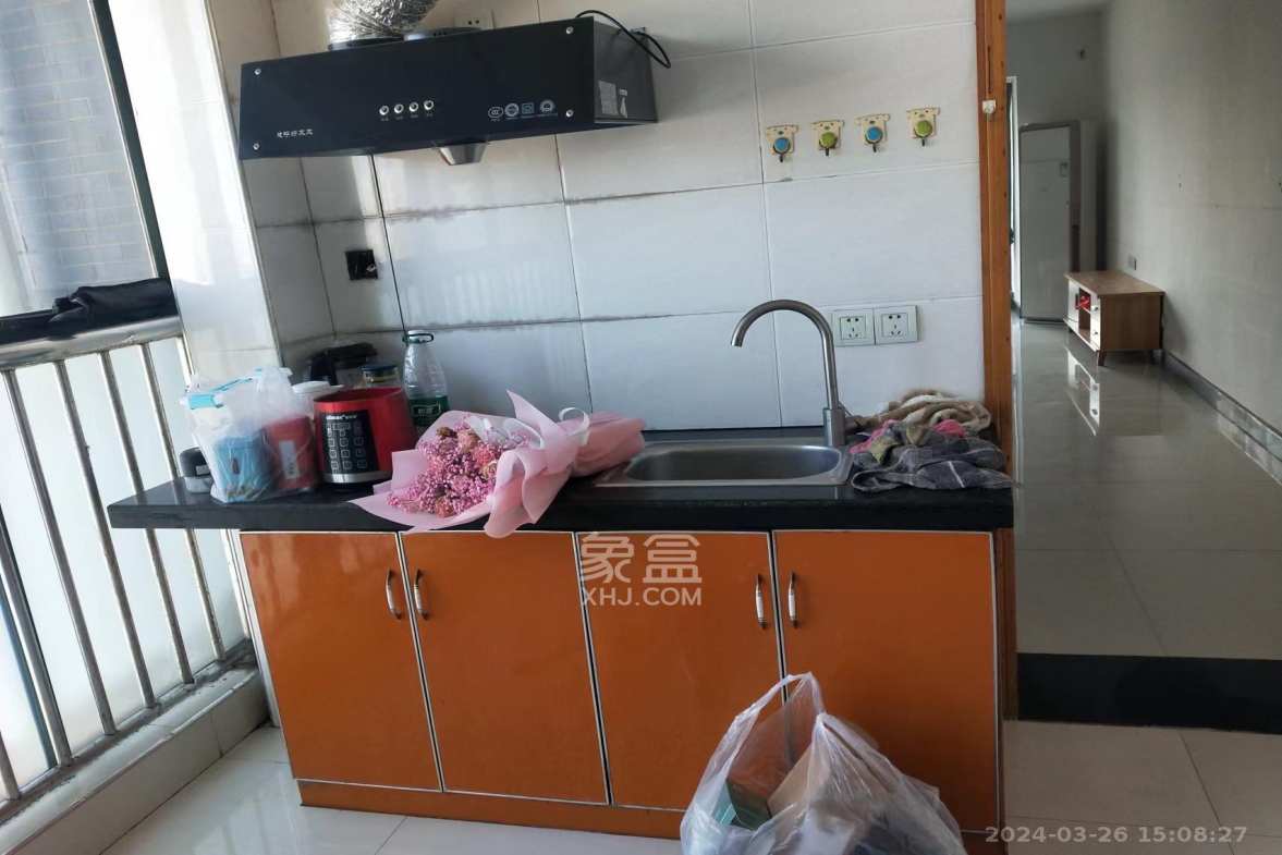 华天LOHO小镇 2室2厅1卫 1300.0元/月 华天LOHO小镇 2室2厅1卫 1300.0元/月室内图