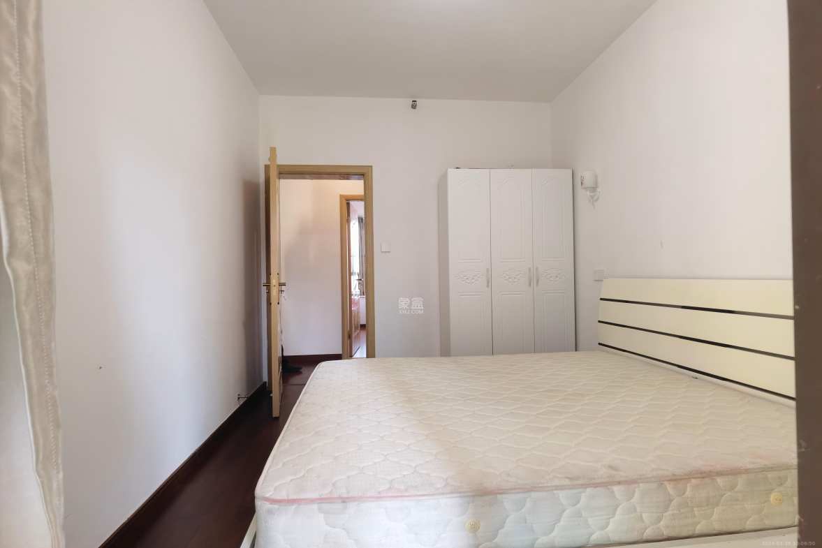 明昇壹城(明昇时代广场)二期 4室2厅2卫 3500.0元/月 明昇壹城(明昇时代广场)二期 4室2厅2卫 3500.0元/月室内图