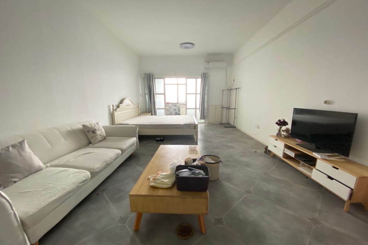 庐山春天大厦(和一宾馆)  1室1厅1卫    1300.0元/月 庐山春天大厦(和一宾馆)  1室1厅1卫    1300.0元/月户型图