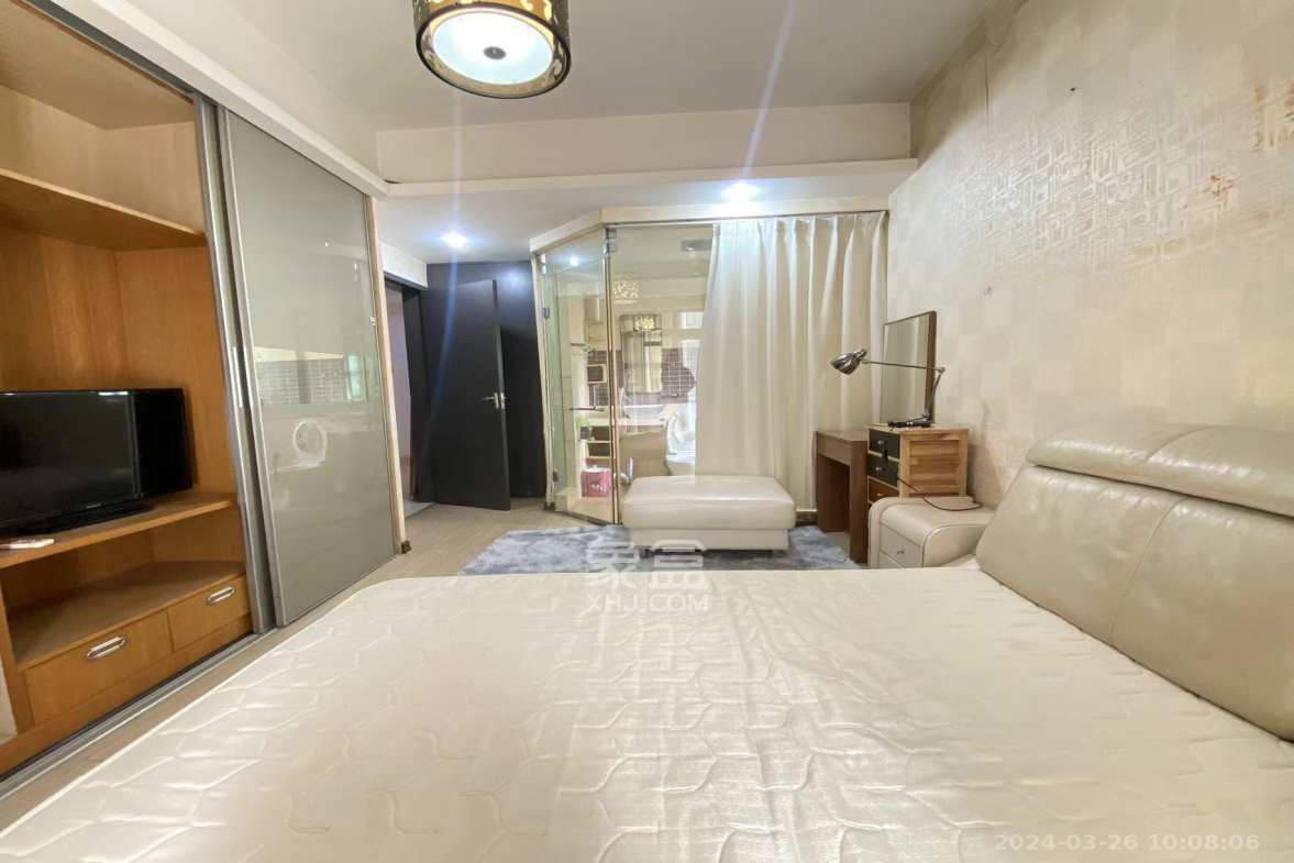 浏阳河畔家园  3室2厅2卫    3000.0元/月室内图