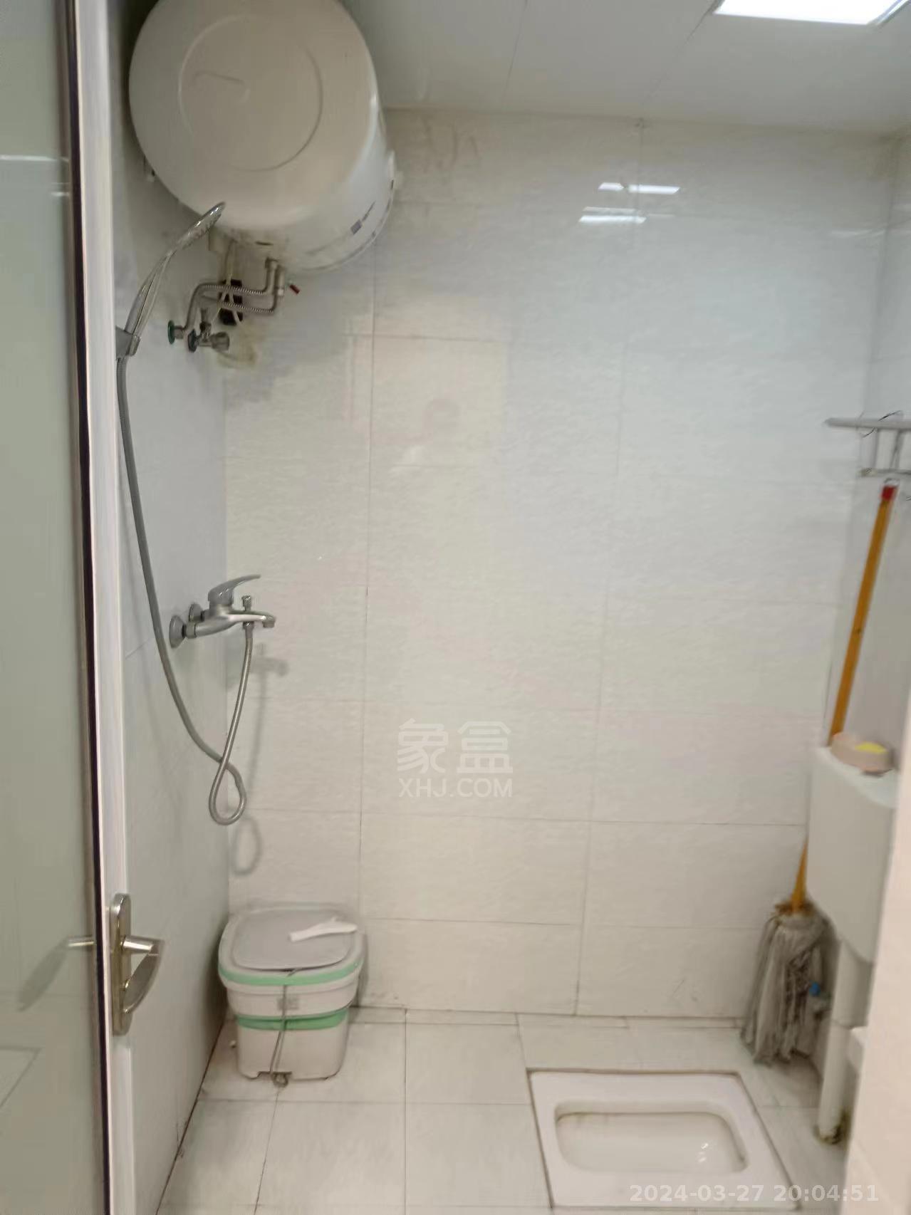 万丰上院左岸  1室1厅1卫    1200.0元/月