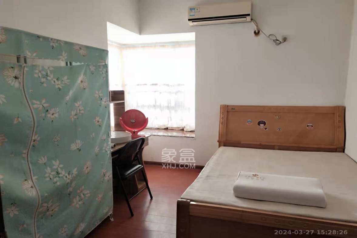 上海城小区  3室2厅1卫   2200.00元/月室内图