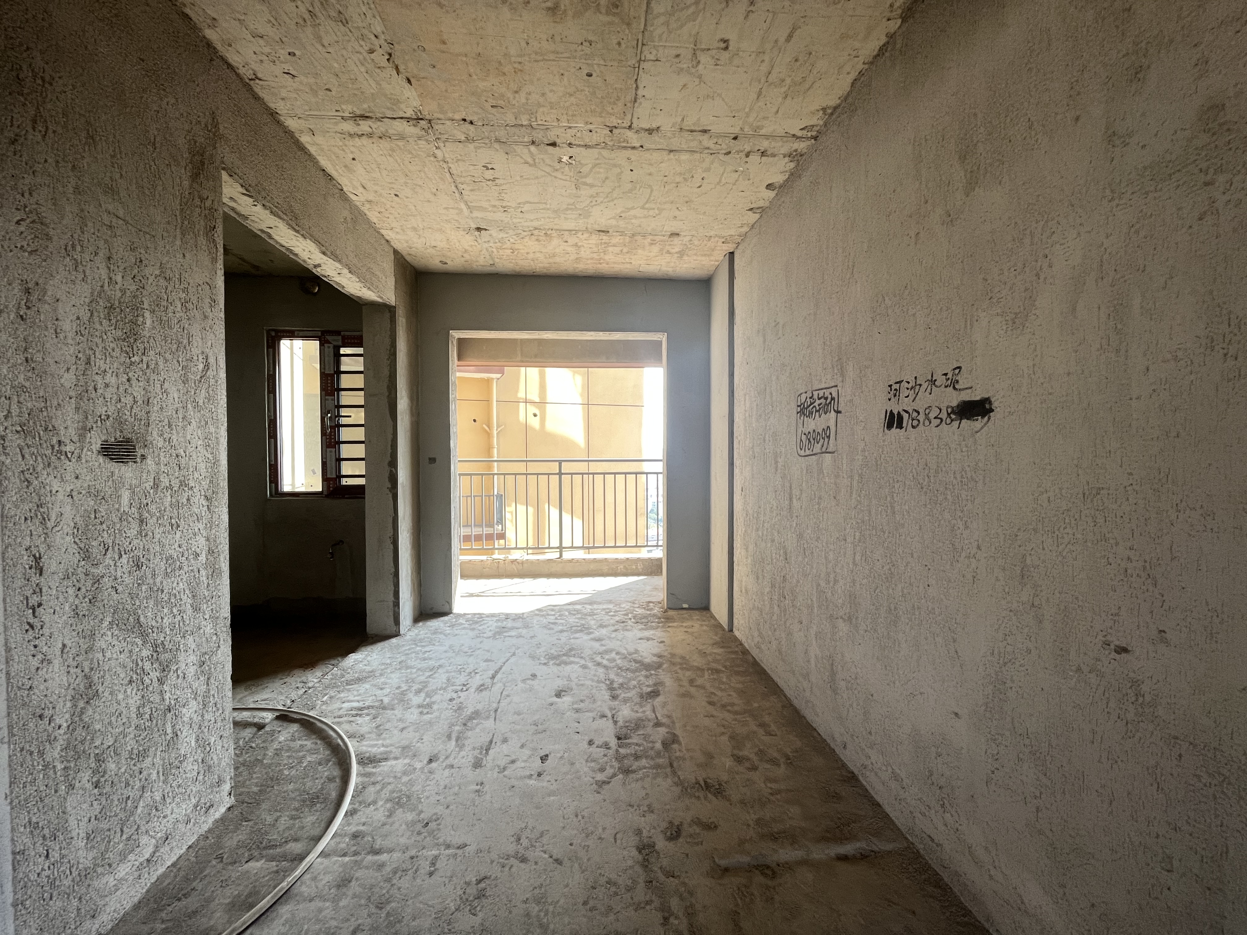 紫旭名园  4室2厅2卫    126.0万