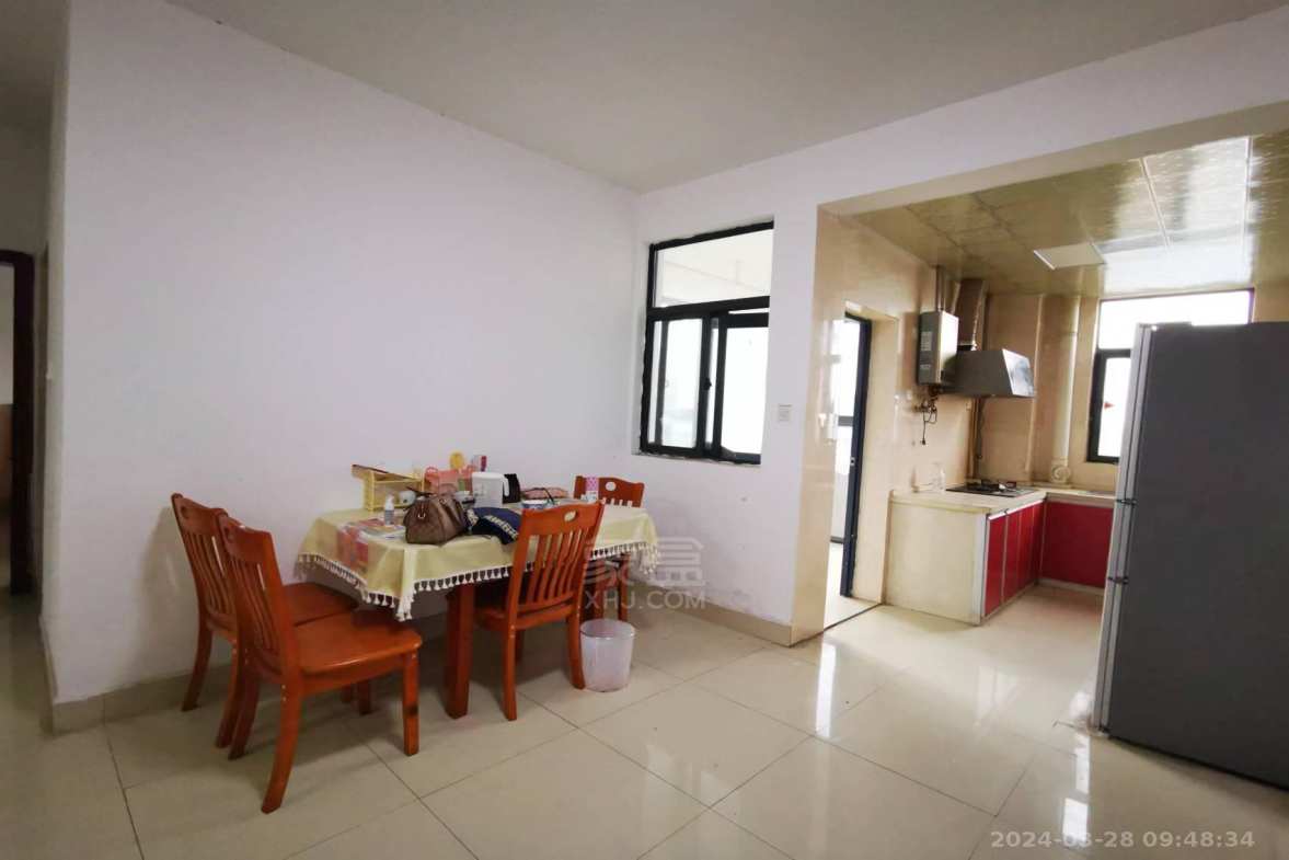 山水文园 3室2厅2卫 2000.0元/月 山水文园 3室2厅2卫 2000.0元/月室内图