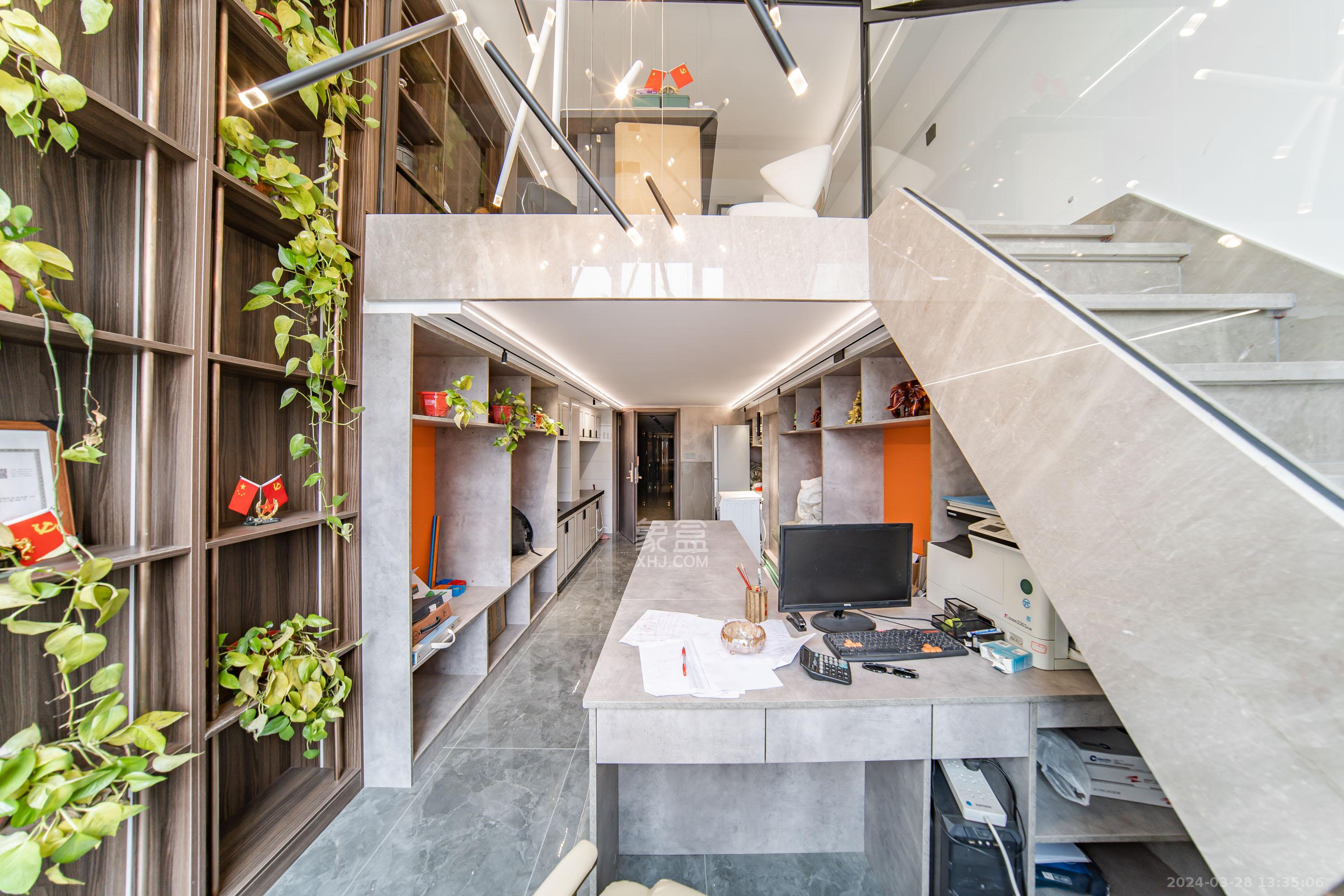 映客龙湖璟翠公馆（映客龙湖璟翠中心）  1室1厅1卫   2200.00元/月